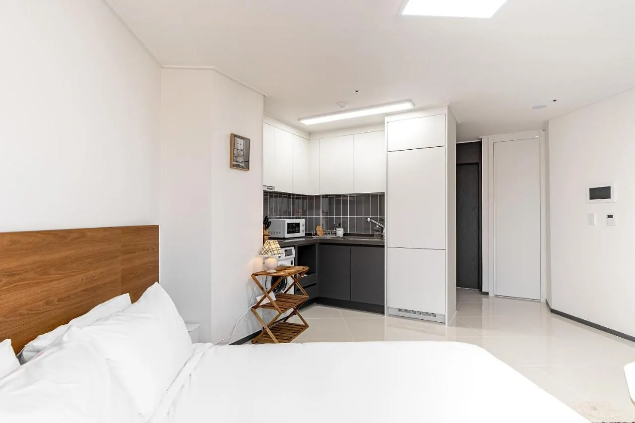 Urbanstay Busan Cityhall Appartement