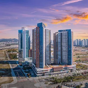 Urbanstay Songdo Moonlight Park Incheon