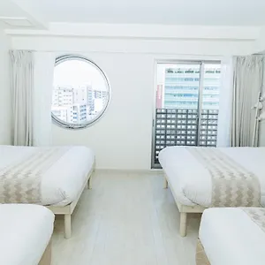 Cocone House Tengachaya Family アパート 大阪市