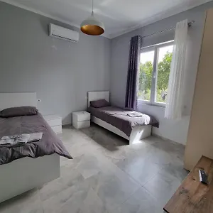  Appartamento Dentart&apartments Albania